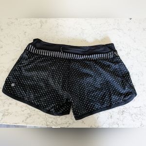Lululemon black and white polkadot shorts 10